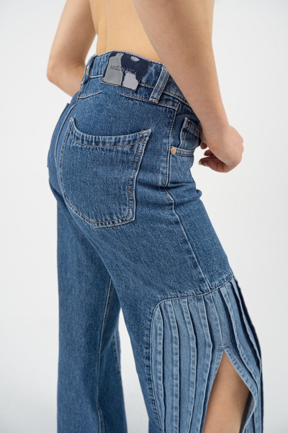 Maison Arca Elena — denim jeans — view 8