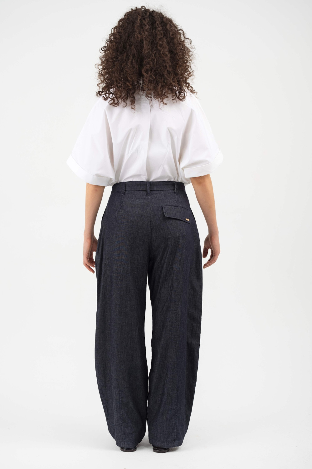 Maison Arca Baggy Arca — denim jeans — view 3