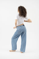 Caroline mid-rise barrel-leg jean in Aqua wash — view 5 | Maison Arca